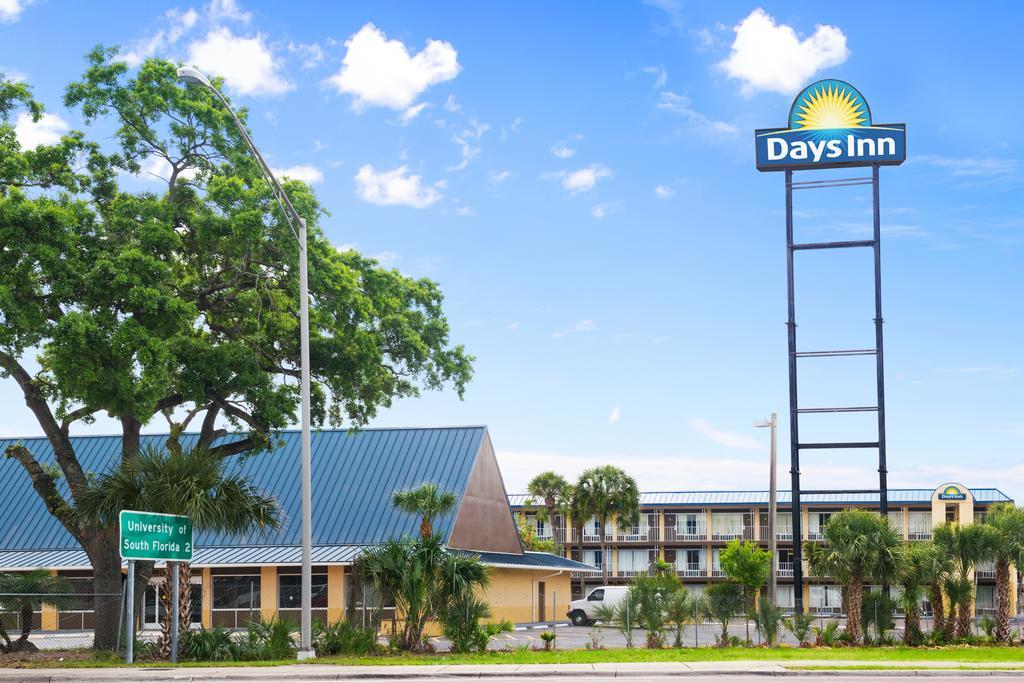 Days Inn Tampa North Of Busch Gardens Zewnętrze zdjęcie